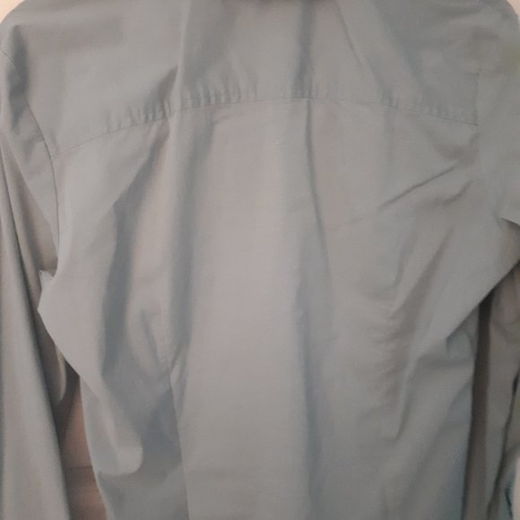 Pale blue Old Navy Size Small Button up shirt - Picture 3 of 3